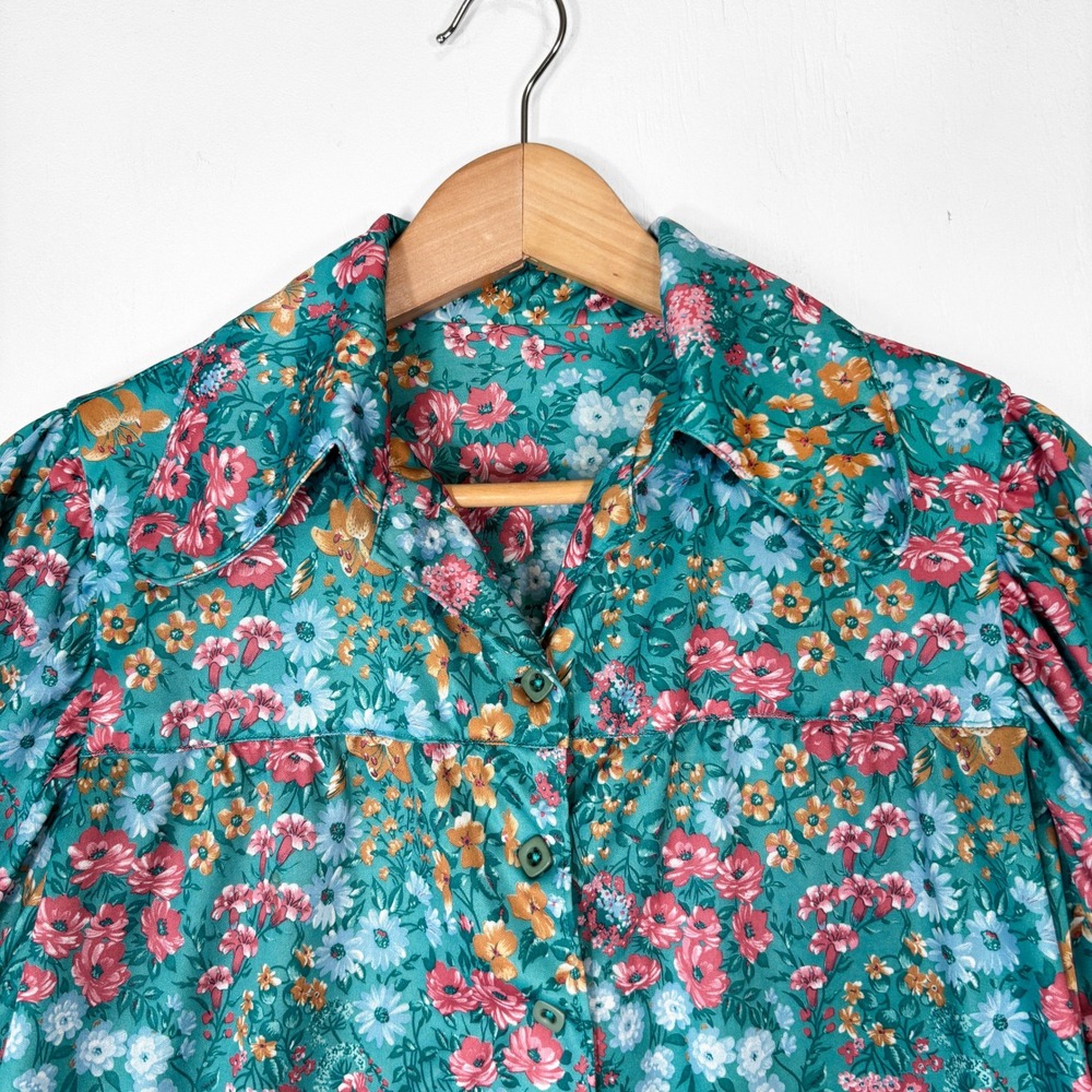 VTG 60s 70s Floral Daisy Button Up Blouse Teal Short Puff Sleeve Hippie Satin